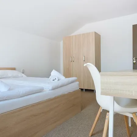 Verona Centru * Κλουζ-Ναπόκα